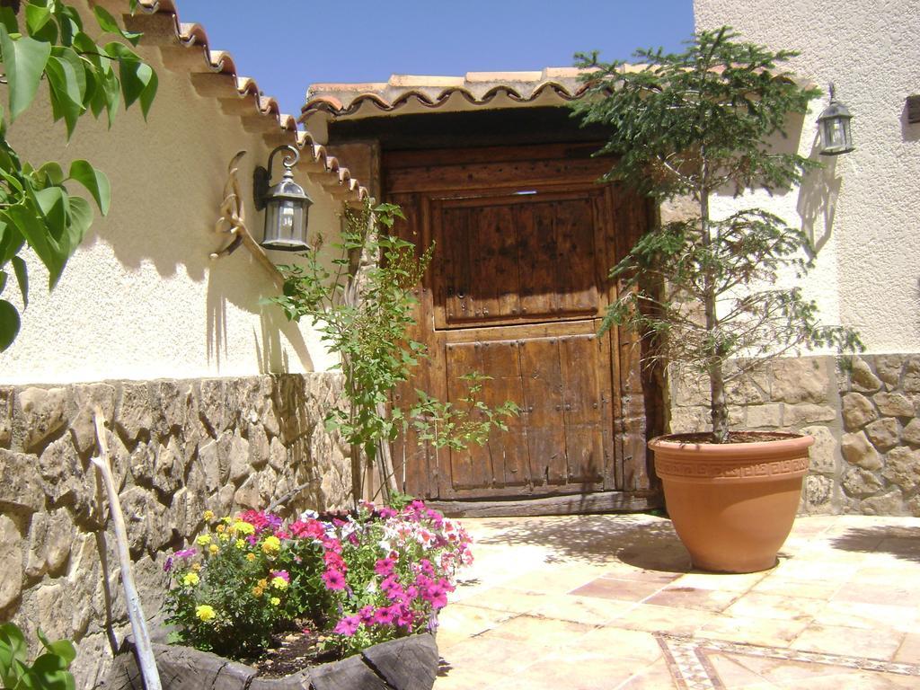 Apartamentos Rurales La Muralla II Canete  Dış mekan fotoğraf