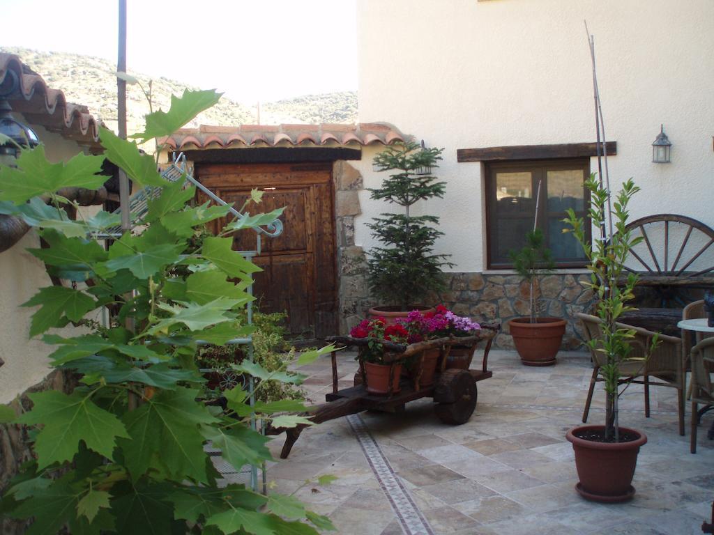 Apartamentos Rurales La Muralla II Canete  Dış mekan fotoğraf